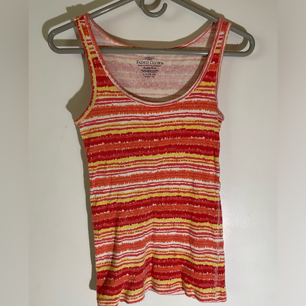 Faded Glory Juniors sz L tank